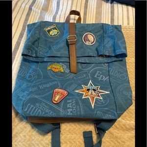 Disney backpack Mickey compass